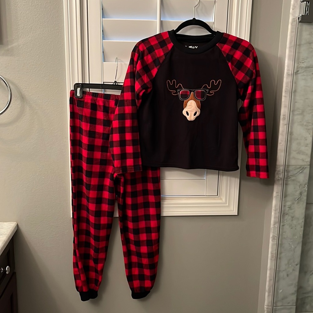 Boys fleece pajamas size 12